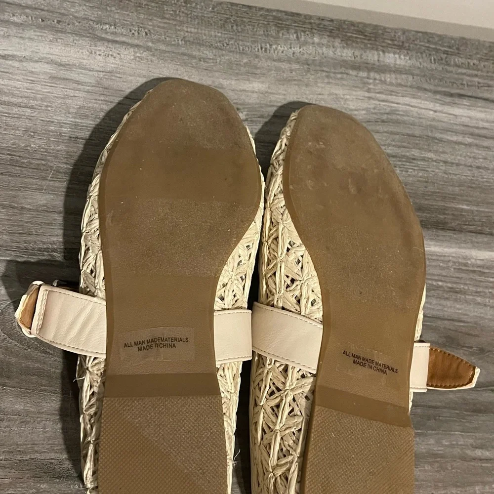 Dolce Vita Cream Woven Flats - Picture 3 of 5